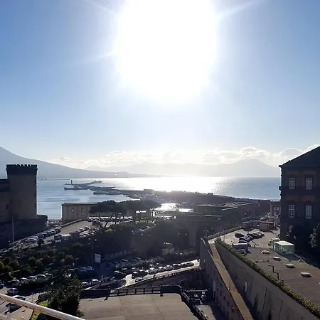 فندق مبيت وإفطار Musica E Mare نابولي