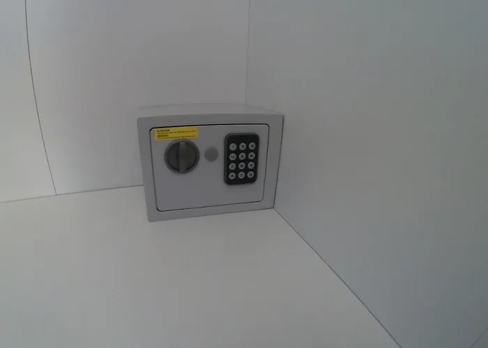 ベッド・アンド・ブレックファスト Musica E Mare 4*